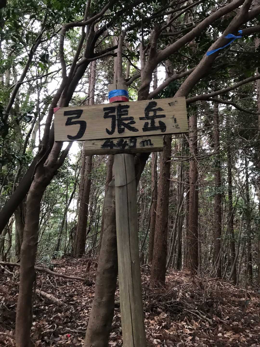 ベンチ替わりにビールケース2個あります🗃