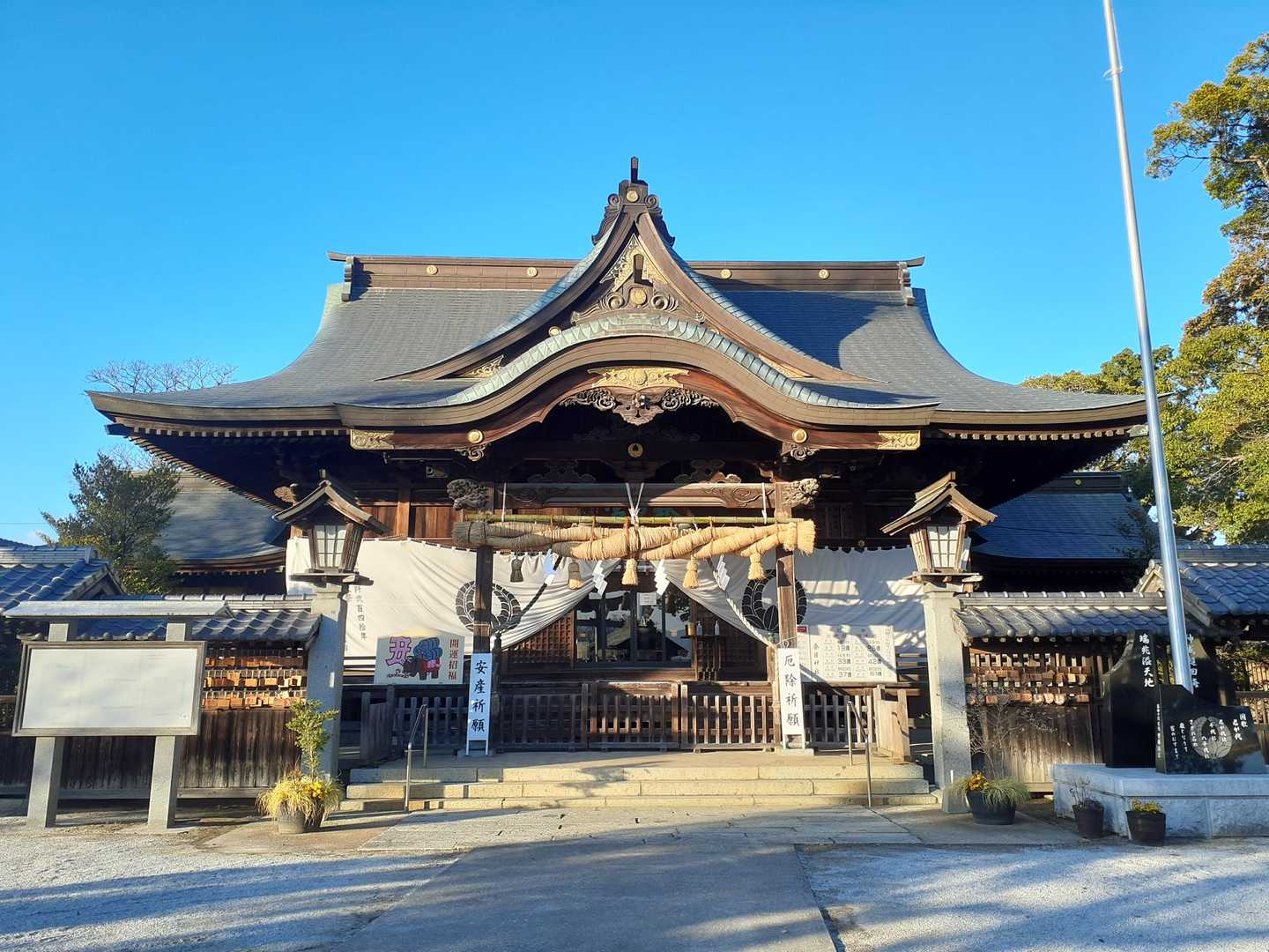 風格ある春日神社が鎮座→ここが常盤山！