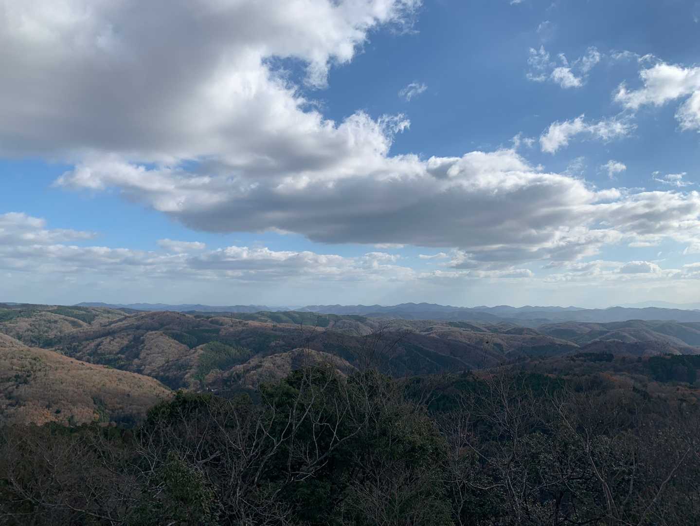 ⛰⛰⛰何処かまったくわからない🤷‍♂️
👍なビュ〜👀
