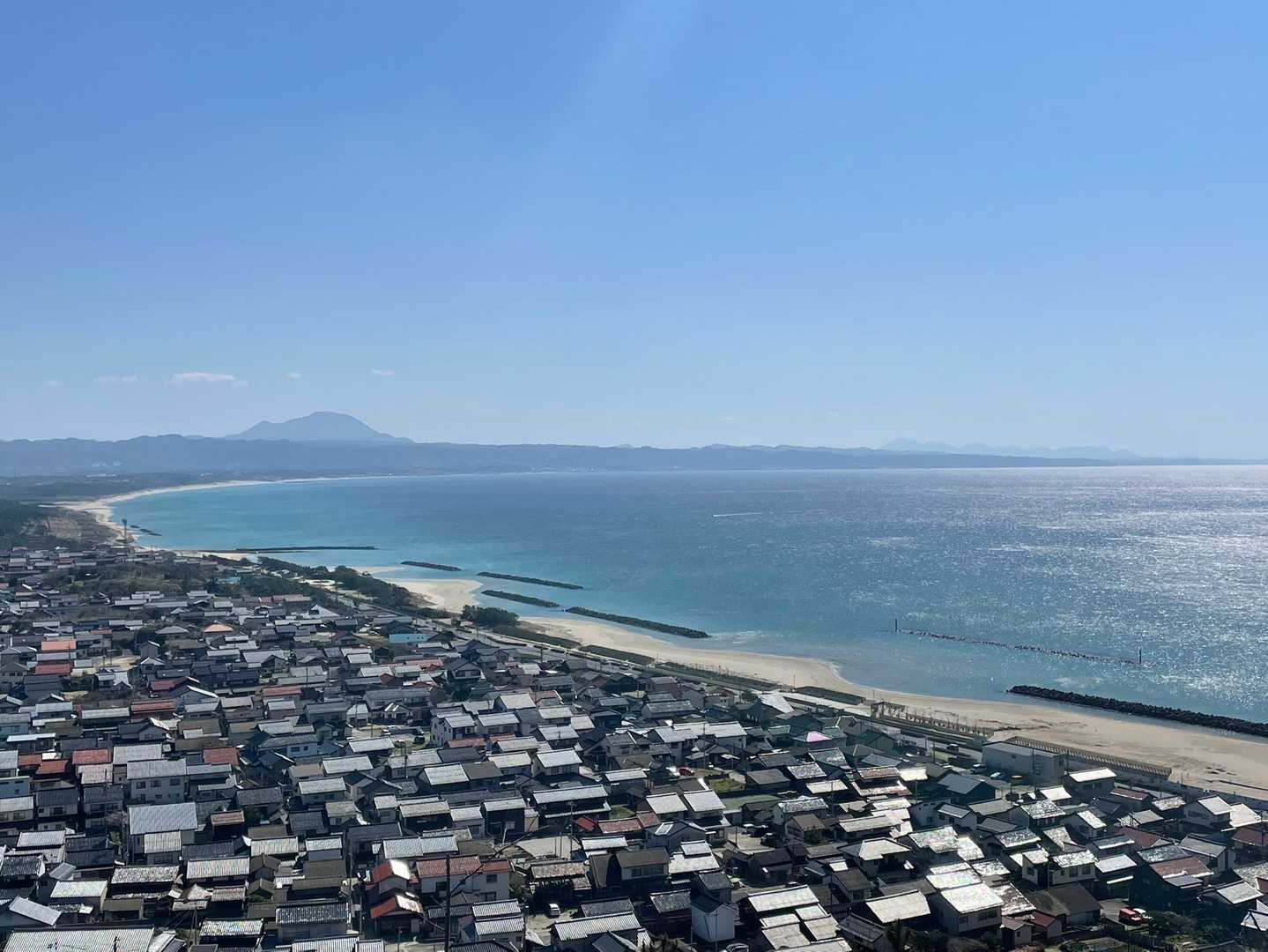 奉納山73mから

三瓶も近くなりました