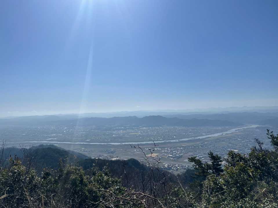 猿政山、大万木山、吾妻山
中国山地の山並みが一望です😆