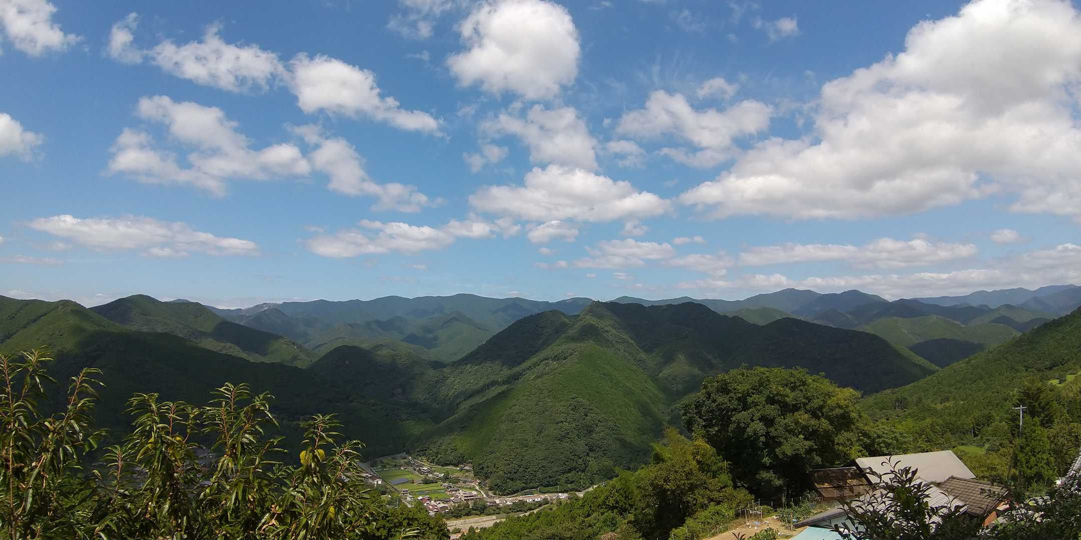 高原から見える山々