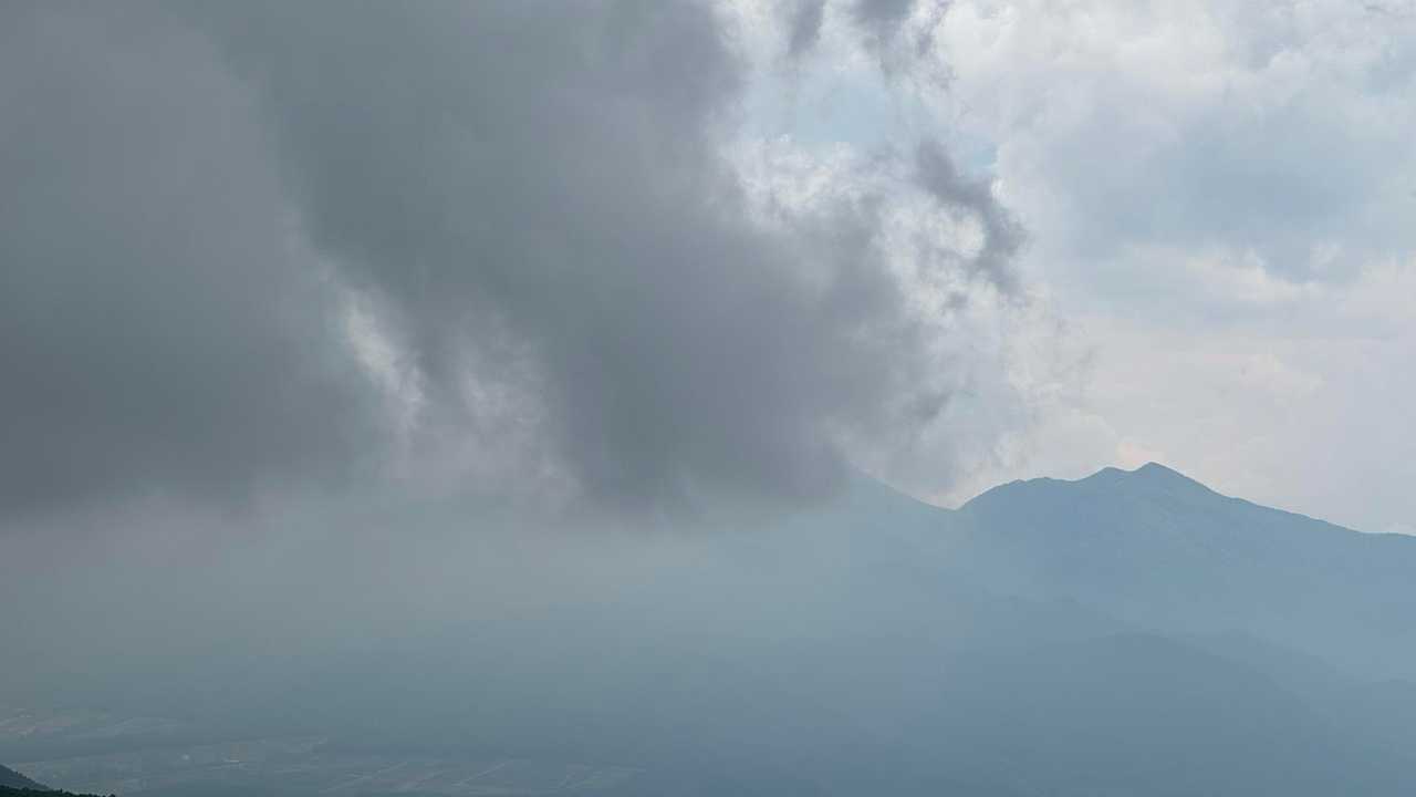 四阿山（小四阿・中四阿経由）、菅平牧場から の写真 9