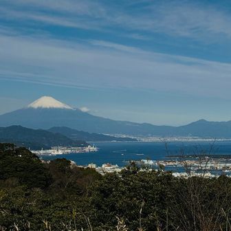 夢テラスから富士山、愛鷹山
