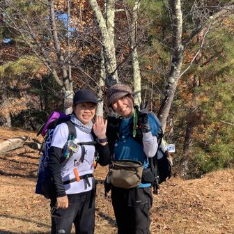 いきなり『samusamuさんですか？』と声を掛けられて、よくフォロアーさんのレポに登場するゆきっちさんが、登場。
実は、このお二人昨晩の酒豪の会で、一緒だったとか😀
なんと言う偶然でしょう。👏👏
再会を大喜びするお二人。満面の笑みです👍