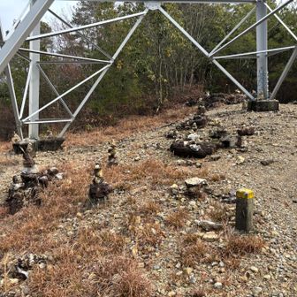 ケルンがいっぱいあります🪨😄