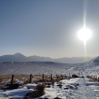 振り返ると八ヶ岳と☀