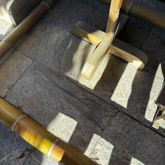 石畳に龍が浮かび上がってきたらしいです
わかるかな？🙄