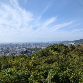 初心者さんにもキャッチーなビーナスビレッジに上がってきました
え〜〜めちゃ天気いいやん！「行けたんちゃう〜」と一同　山あるある