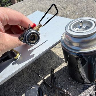 形状が合わない…くそっ
SOTOをそっとしまう

（この山火器厳禁）