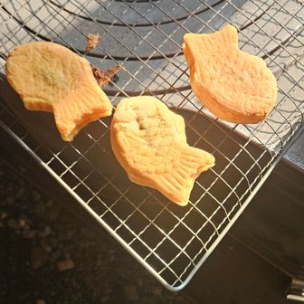 ストーブでたい焼き
美味なり