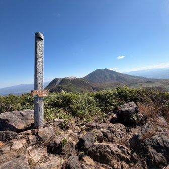ニトヌプリ山頂