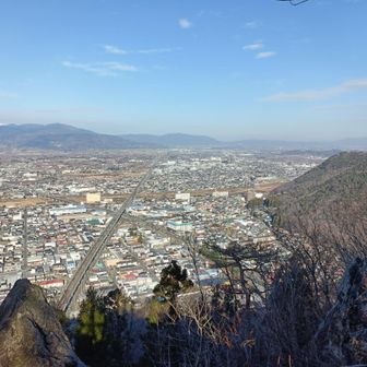 湯殿山神社裏から
