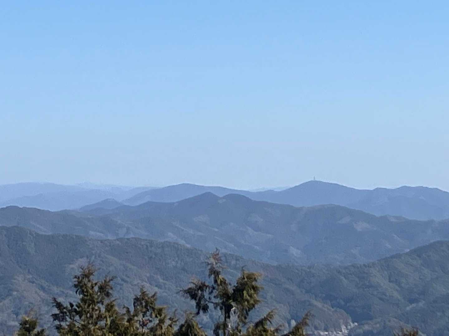 まずは富士山探すよね
うっすらうっすら白い三角見えるよ
写真には写ってない