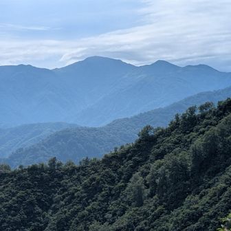 朝日岳方面