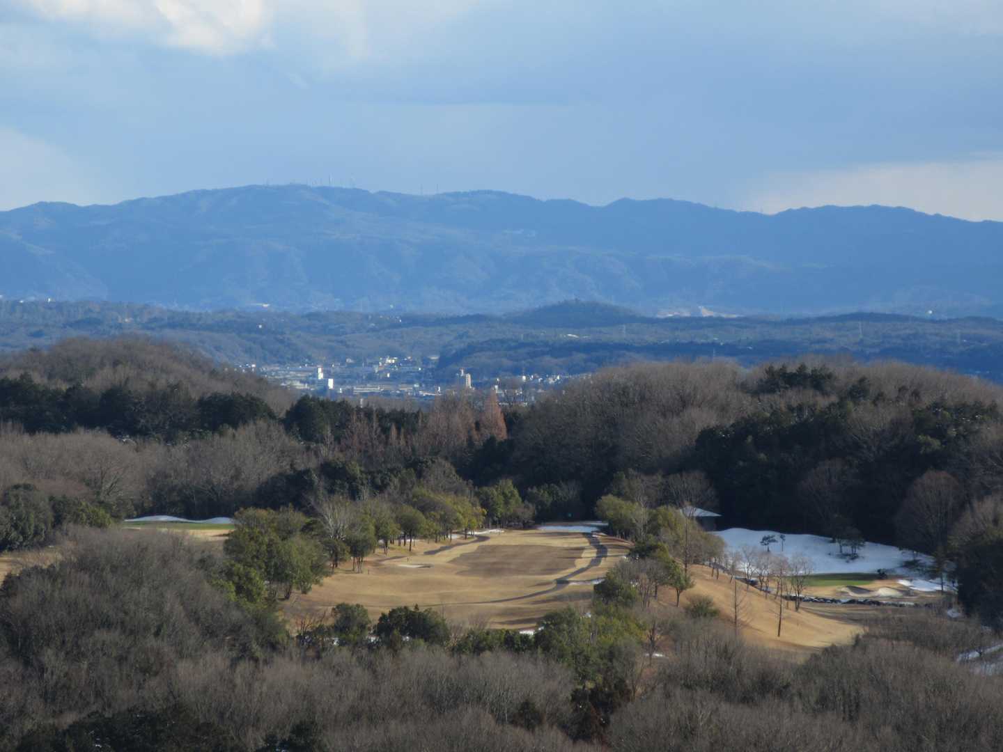 三国山拡大📡📡📡
手前はクレセントバレーCC美濃加茂⛳️