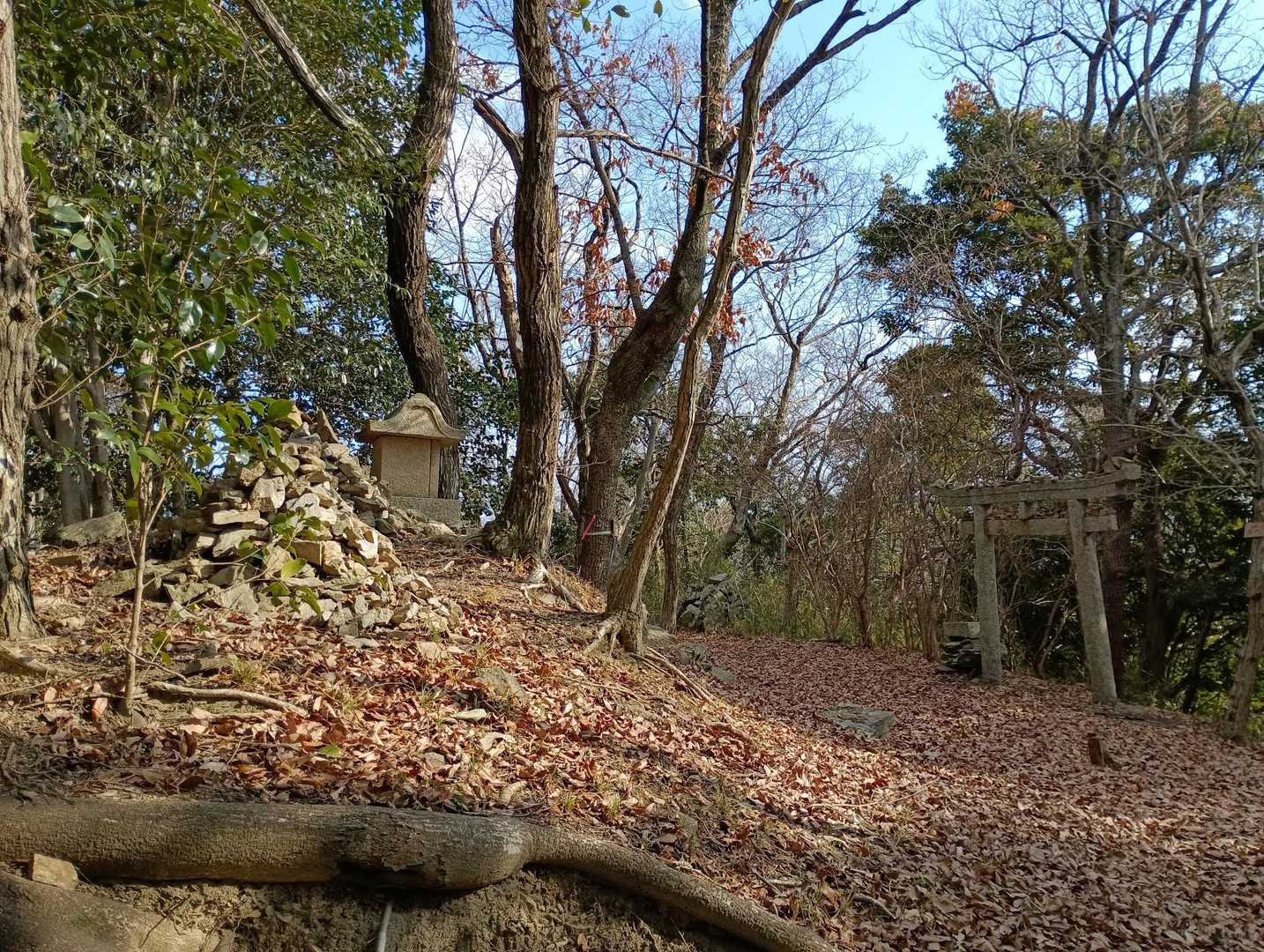 兄山山頂