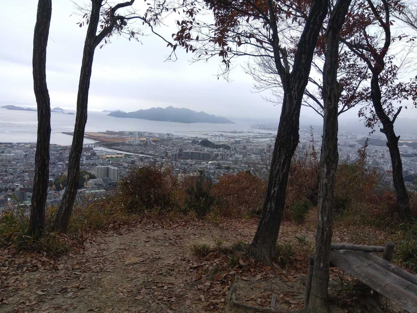 いつもの休憩スポットで…
