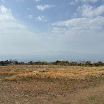 3月29日(日)
曇のち晴
最高気温23.9℃  最低気温10.5℃
山頂着14：32