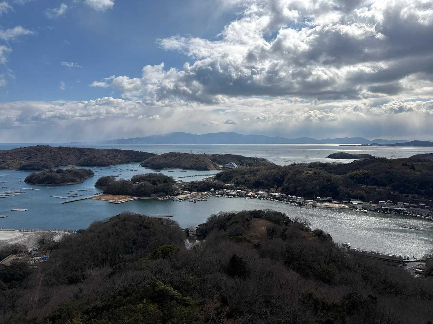 城山山頂から長島愛生園方面