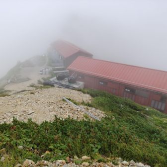 山荘に着いた