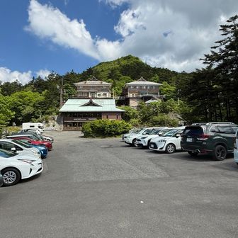 土小屋まで無事下山