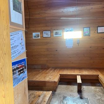 なかもとても綺麗な小屋でした