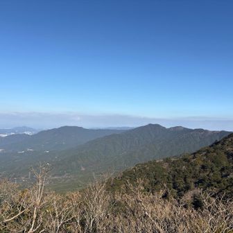 空気が冷んやりしてても風がないからほてった体には丁度よい👍