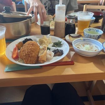 山小屋でコ…コロッケ〜！
揚げ物って美味しいね😋
