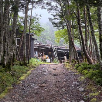 大弛小屋はお休み