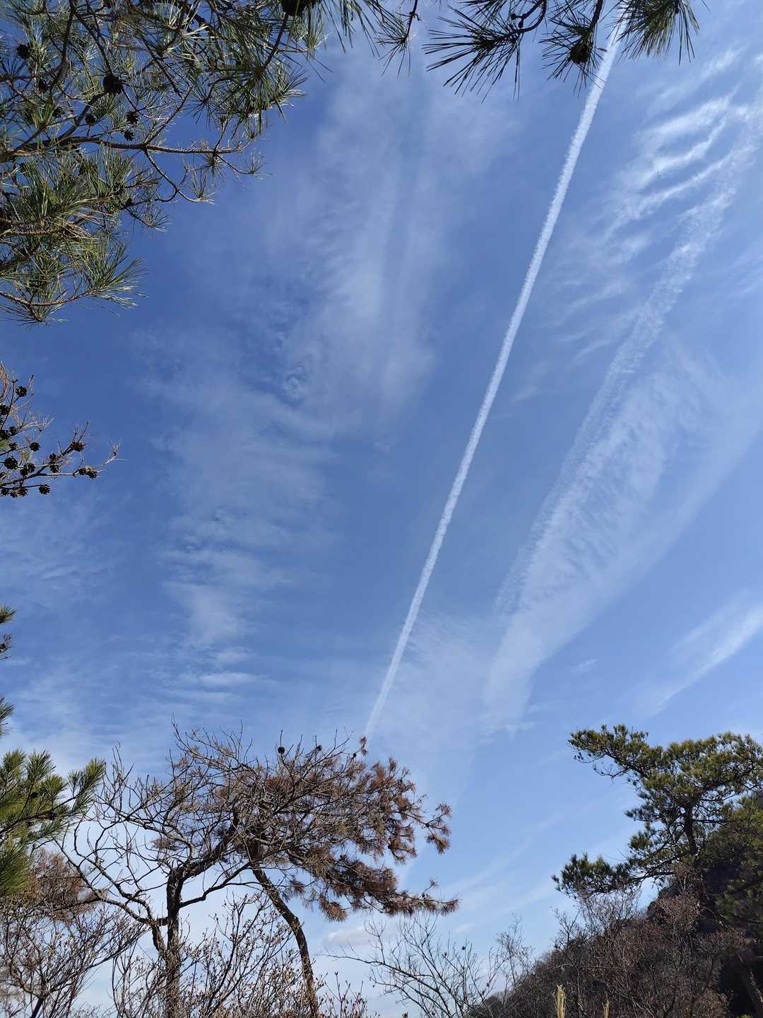 飛行機雲〜
