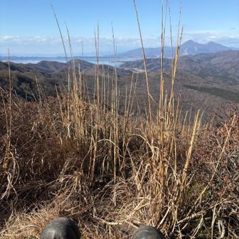 額取山山頂で磐梯山見ながらおやつ