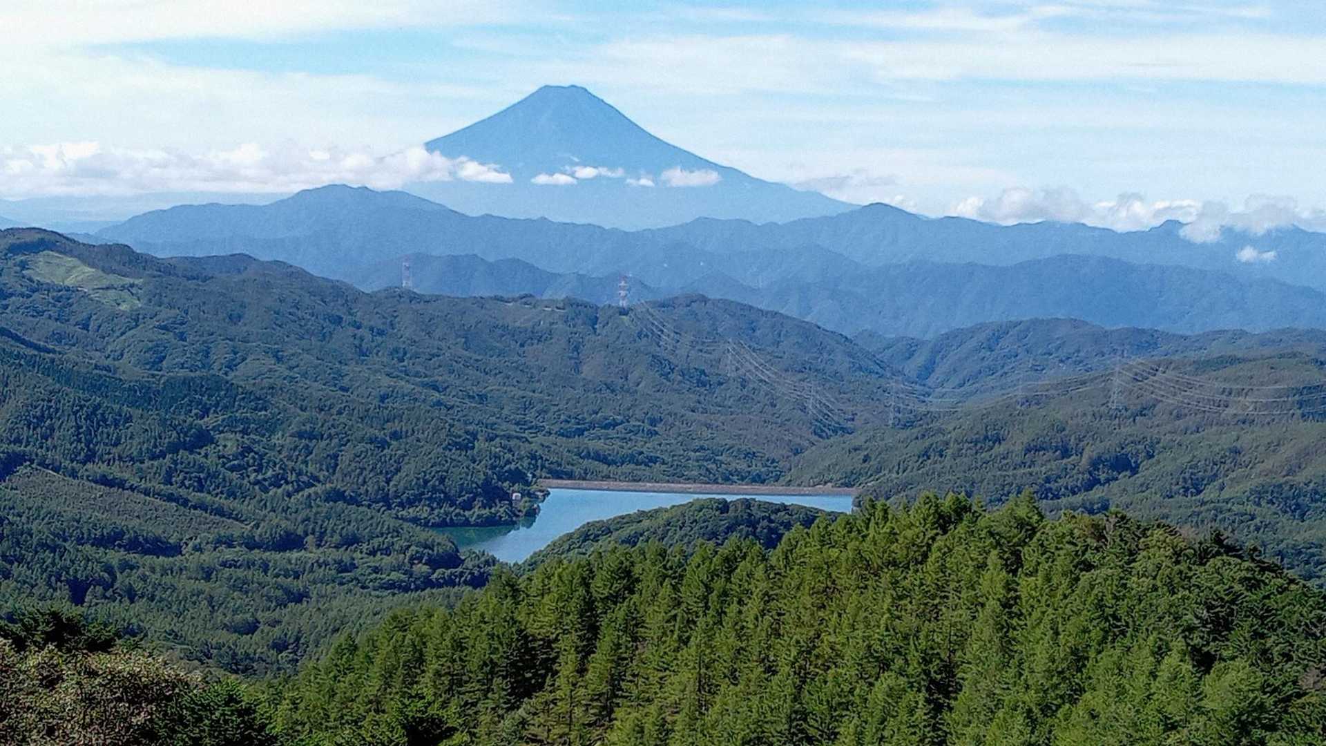 上日川峠登山口-大菩薩嶺-大菩薩峠-熊沢山-石丸峠-天狗棚 縦走コースの写真