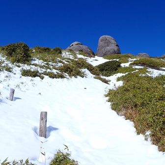 絶望ポイント多し。雪積もってないとスタコラサッサ行けるんだろなー