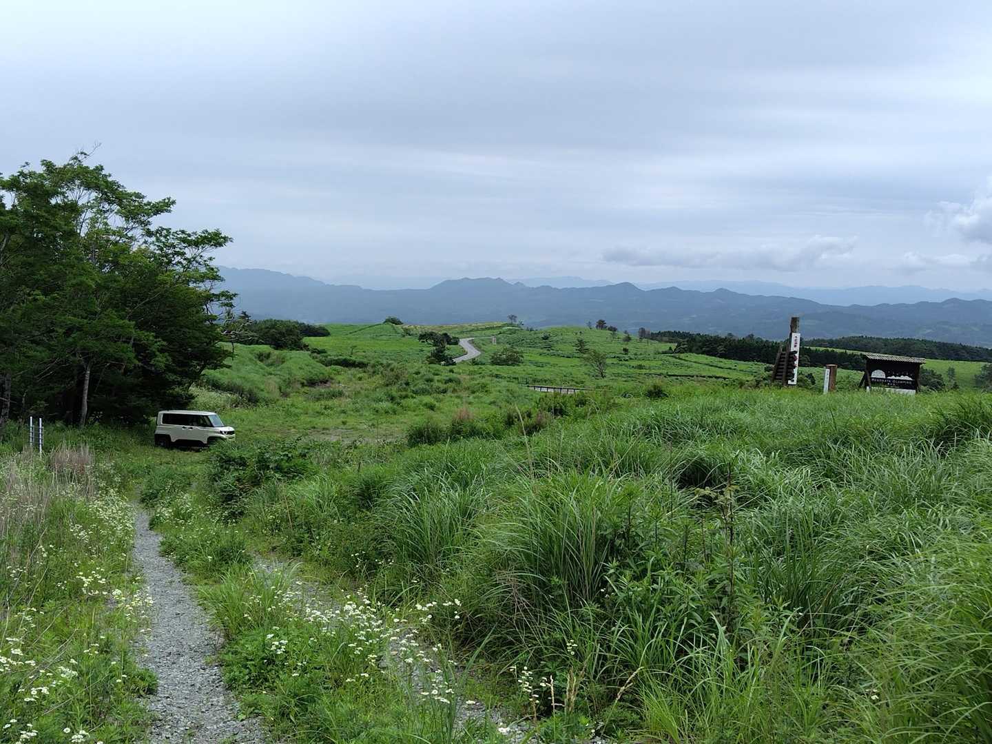 来た時も帰る時も、一台だけ