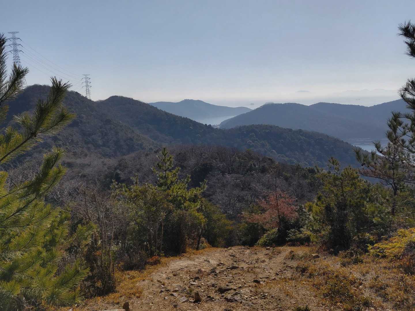 山が折り重なる景色もいい👍