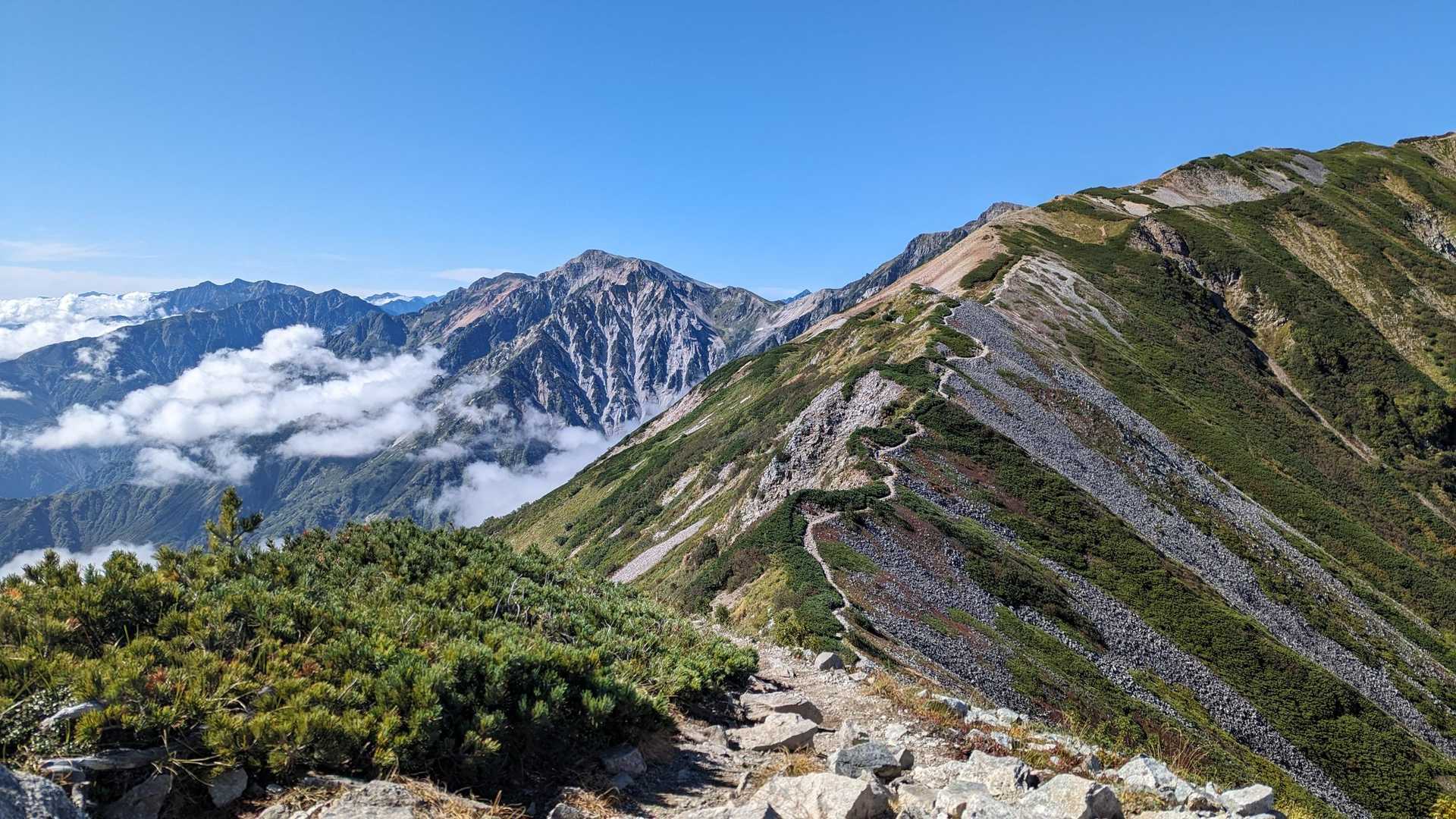 小蓮華山と白馬岳