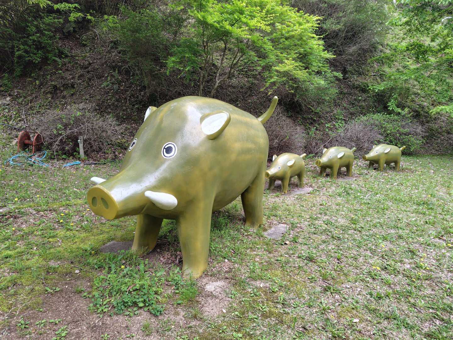 麓はこんなオブジェ🐗や