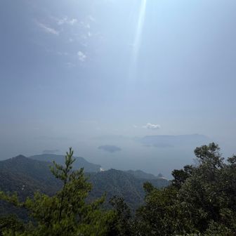 絶景✨
だけどめっちゃ霞んでるwww
いやでも凄い景色だわ。