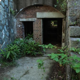 戦争遺構
ちなみにこの辺が『火の山』山頂