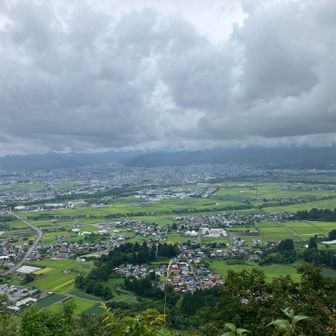 西口から登って３回目の山頂