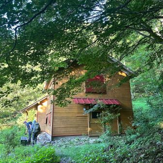 横窪沢小屋。