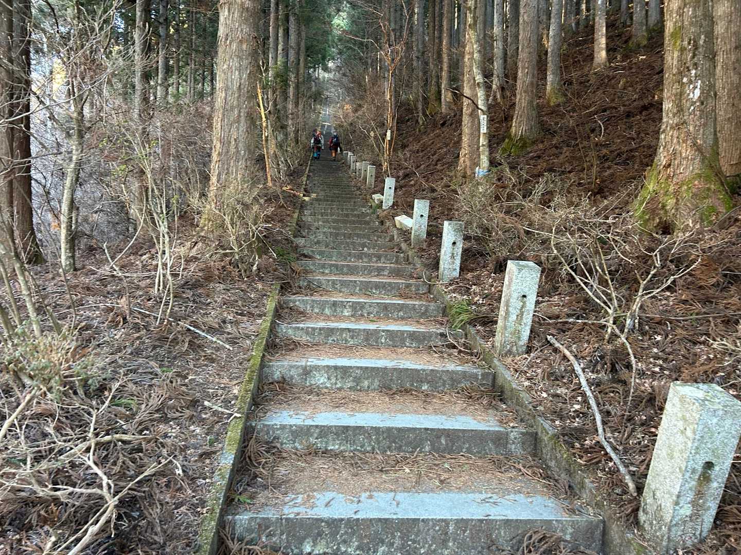 石割山ハイキングコース入口-石割神社-石割山-一ノ砂ノ沢ノ 周回コースの写真