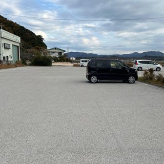 駐車場はムチャクチャ広いです