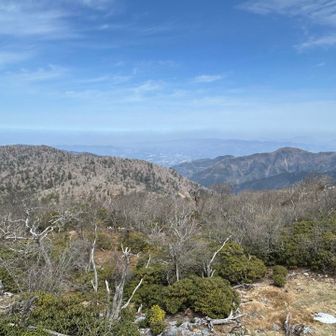 さすが熊本最高峰⛰️360°の眺望です
遠くに人里も見えます
