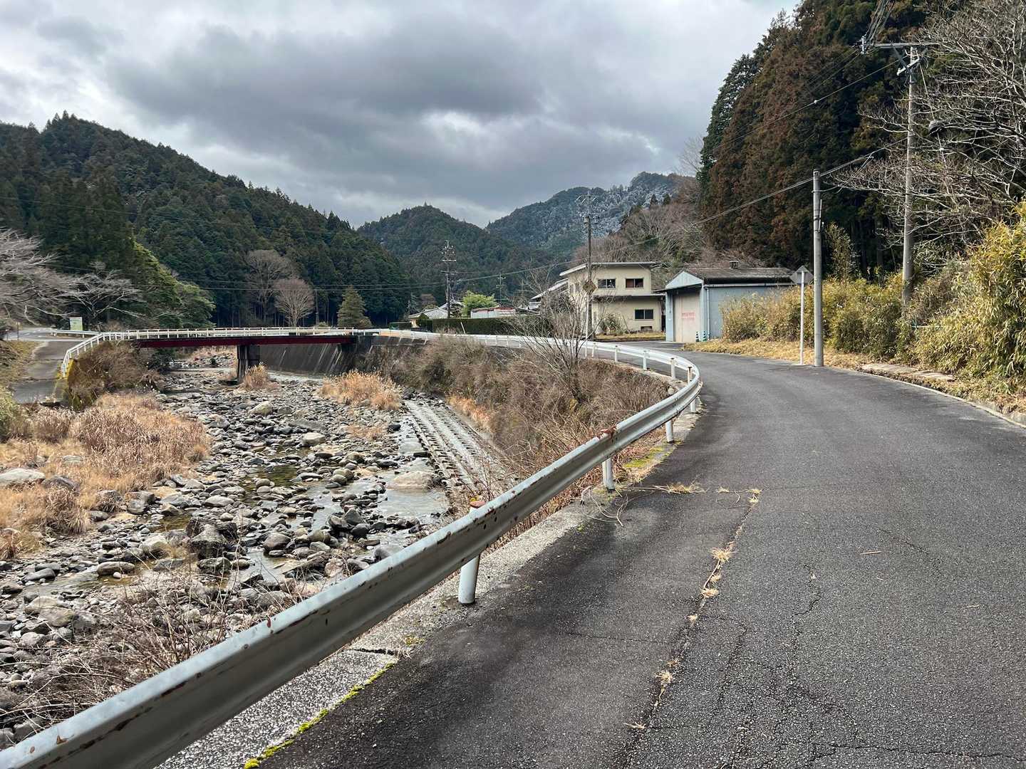 駐車場まで戻ります
無事下山、ありがとうございました😆