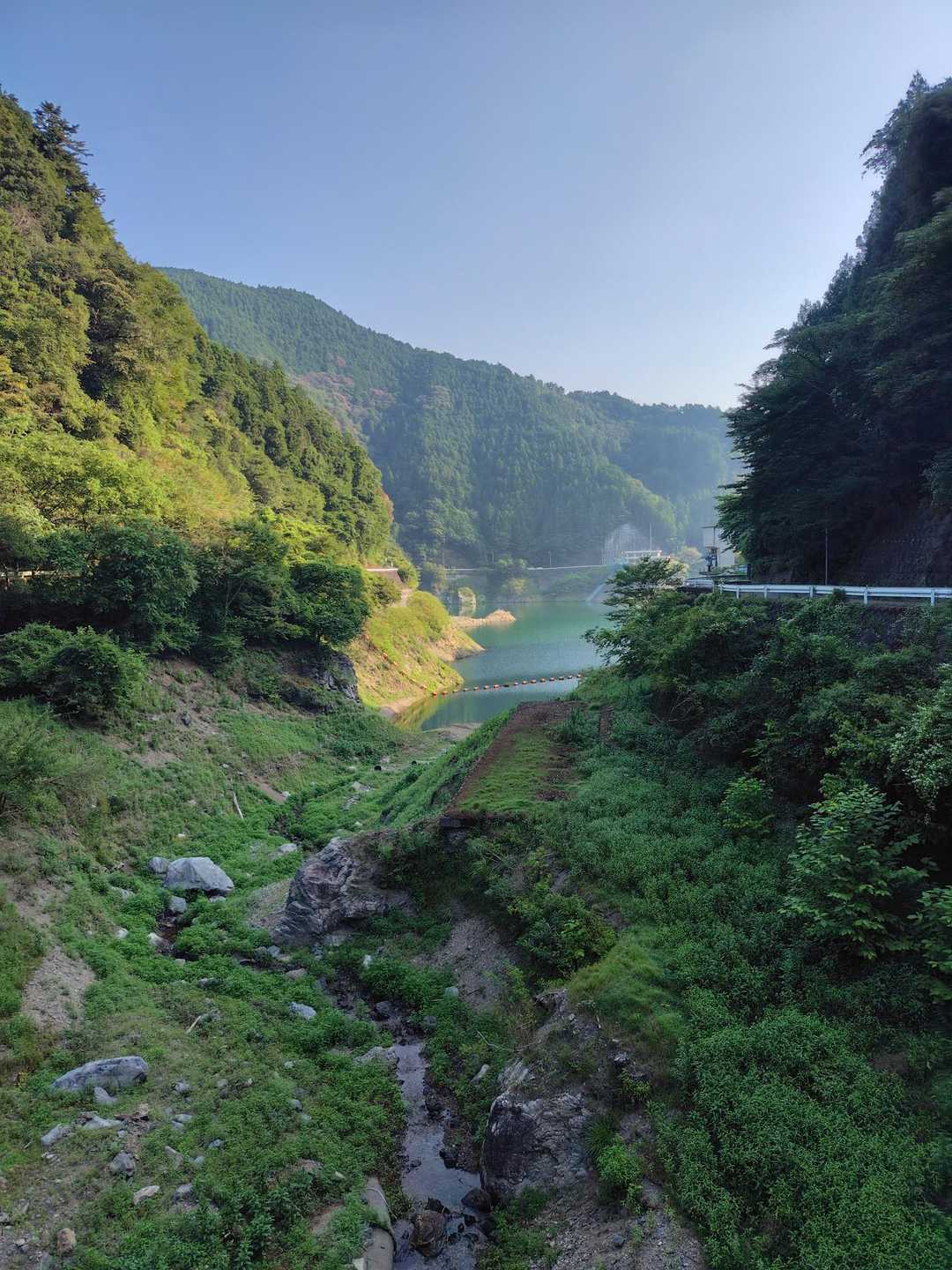 ダムの水が、こんなに少ないのは初めてです