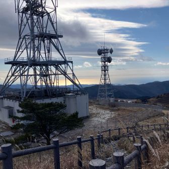 南西を見る、光っているのは土佐湾