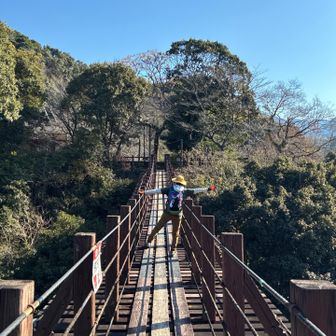 なんのポーズやねん🤭