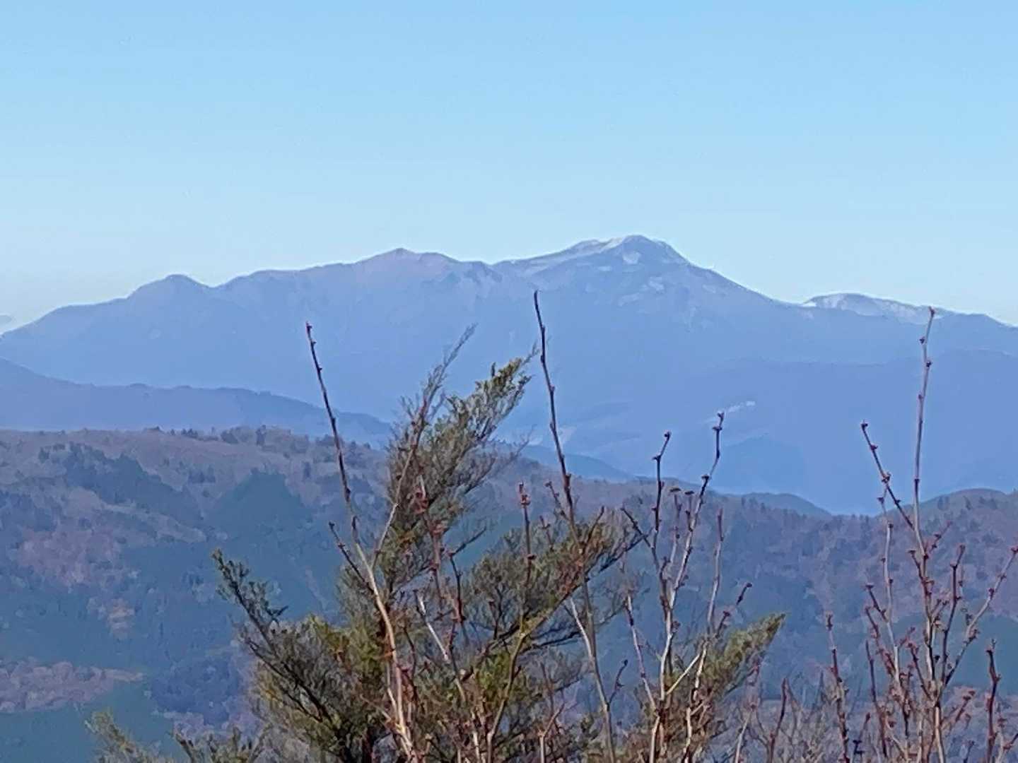 白山、別山、もちろん手前の大日なんかも良く見えてますよ